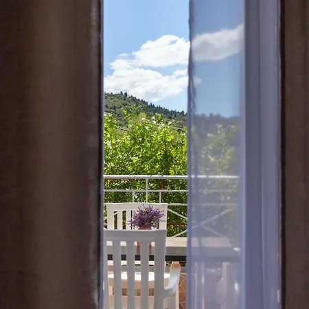 Zacharias Appartement Himarë