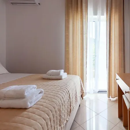 Zacharias Apartment