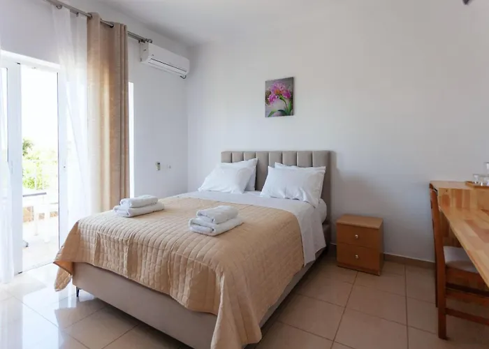 Zacharias Apartment *
